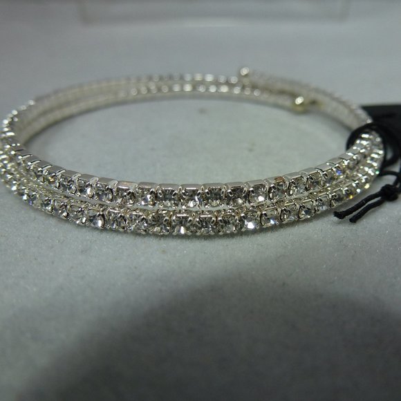 ALI KHAN RHINESTONE BRACELET - Picture 5 of 6